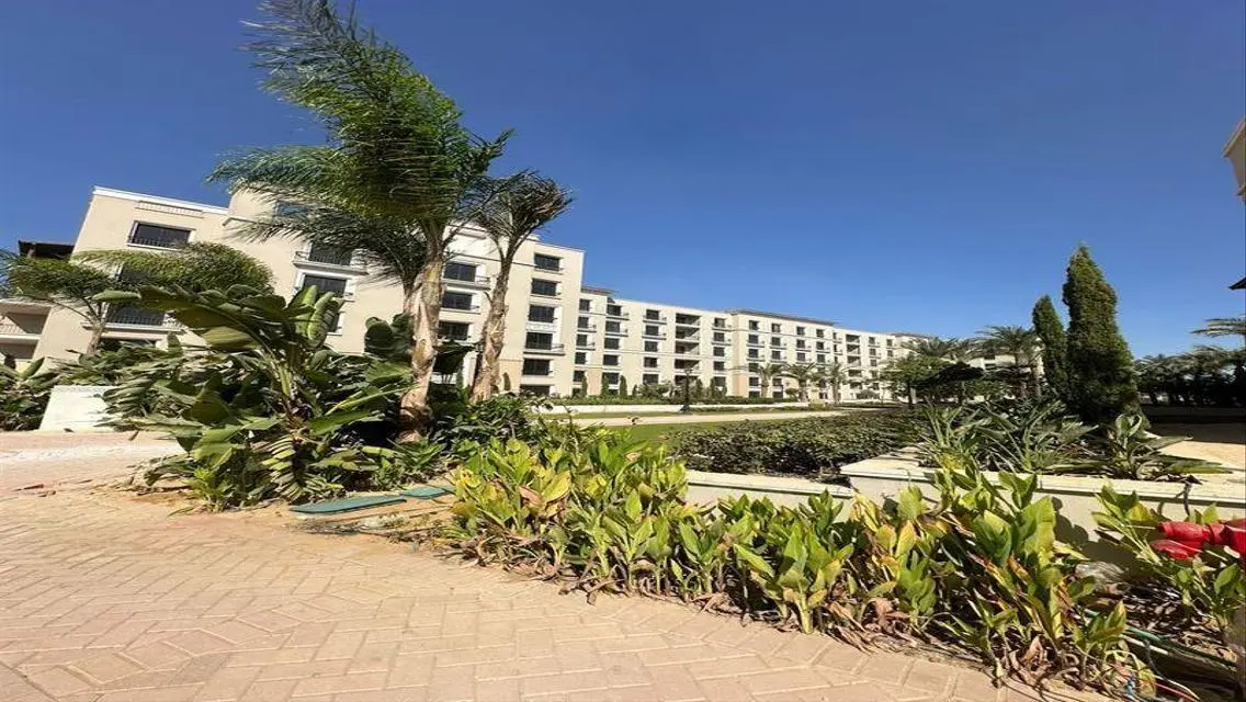 Villa for Sale in Village West - Cairo Gate