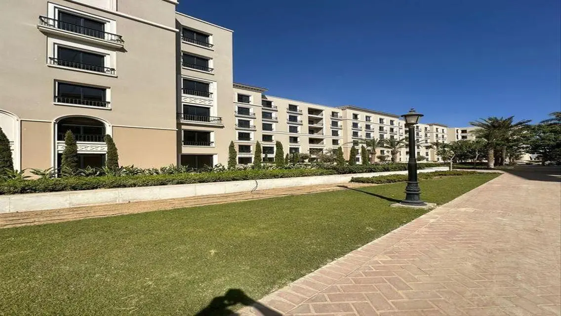 Villa for Sale in Village West - Cairo Gate