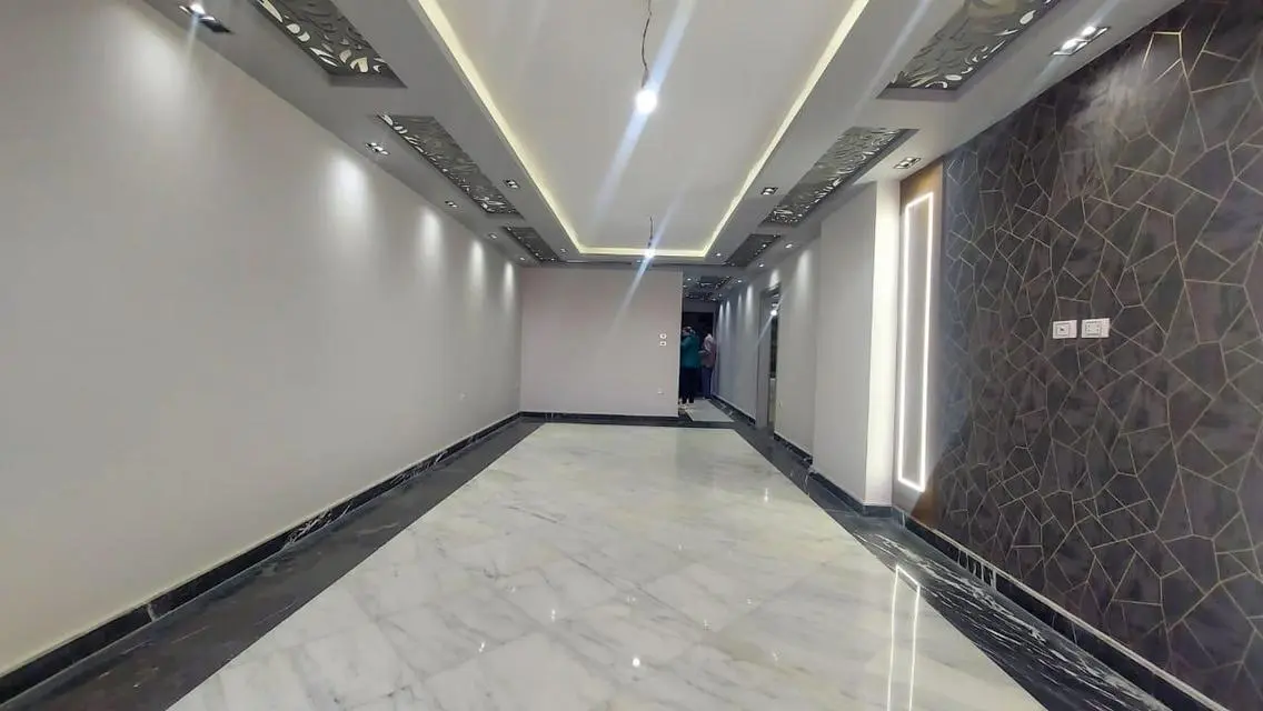 Stunning Apartment with Security and Scenic View