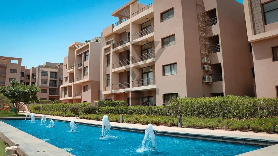 Luxury Apartment in Al-Marasem Compound - Fifth Square