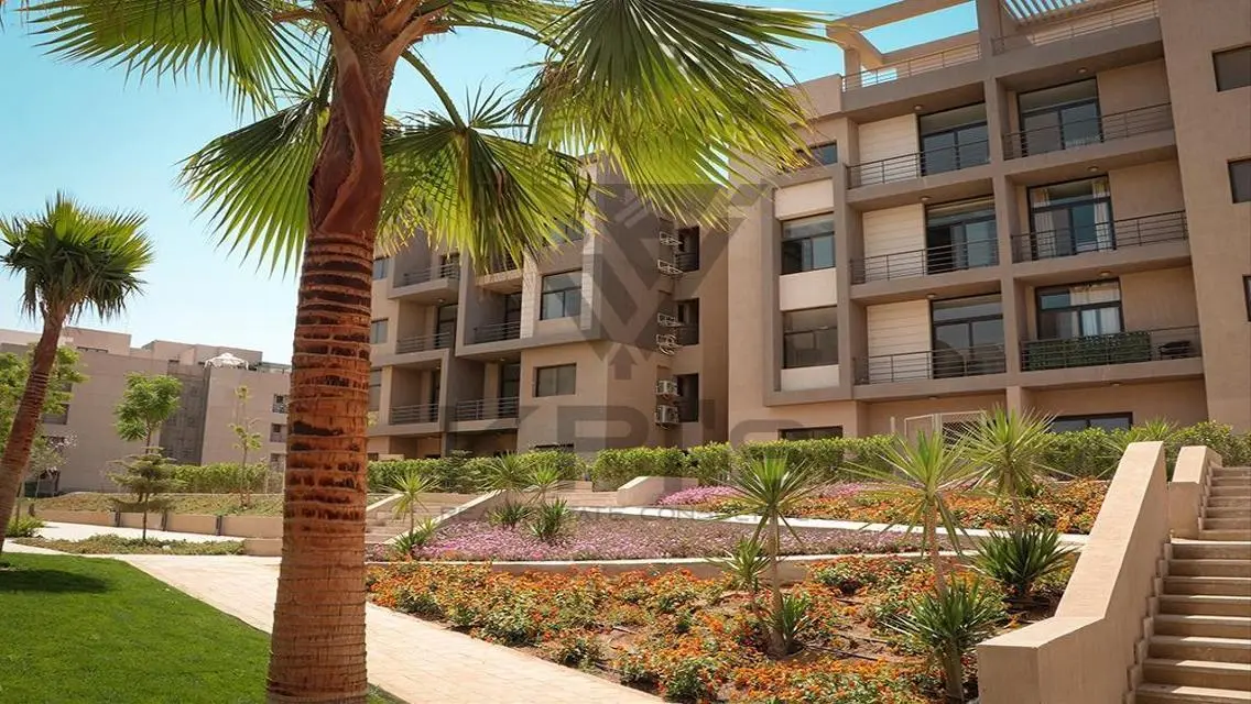 Luxury Apartment in Al-Marasem Compound - Fifth Square