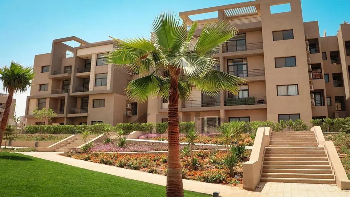 Luxury Apartment in Al-Marasem Compound - Fifth Square