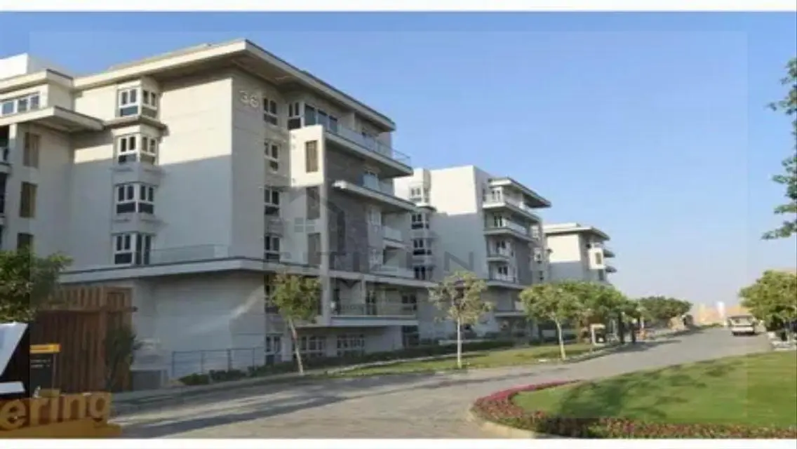 Luxury Apartment with Stunning Views for Sale at Club Park