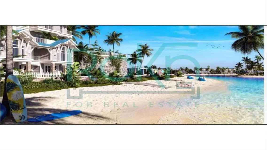 Luxurious 4-Bedroom Villa with Private Garden and Pool in the City