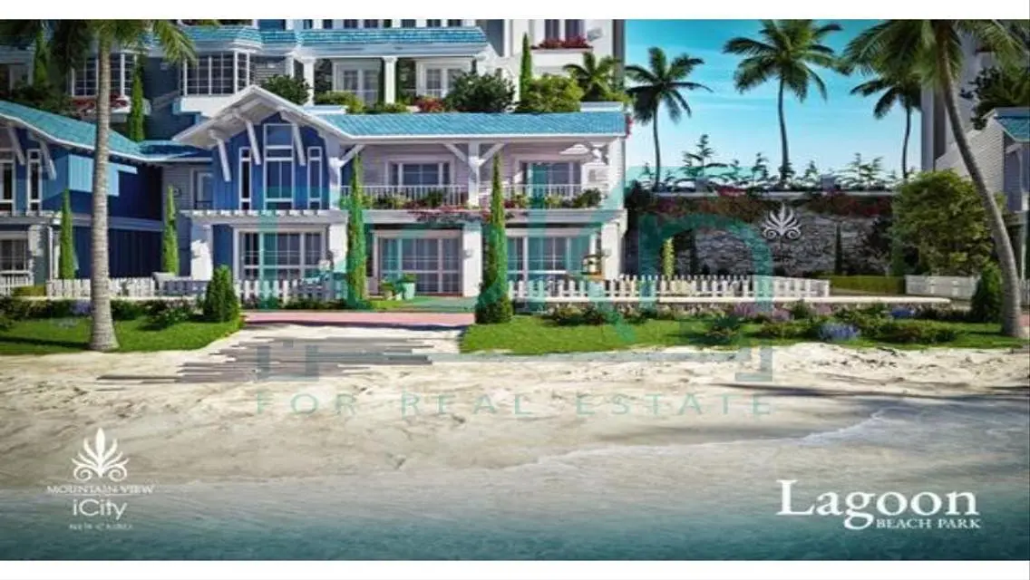 Luxurious 4-Bedroom Villa with Private Garden and Pool in the City