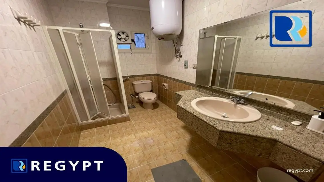 شقة حديثة للبيع في مصر