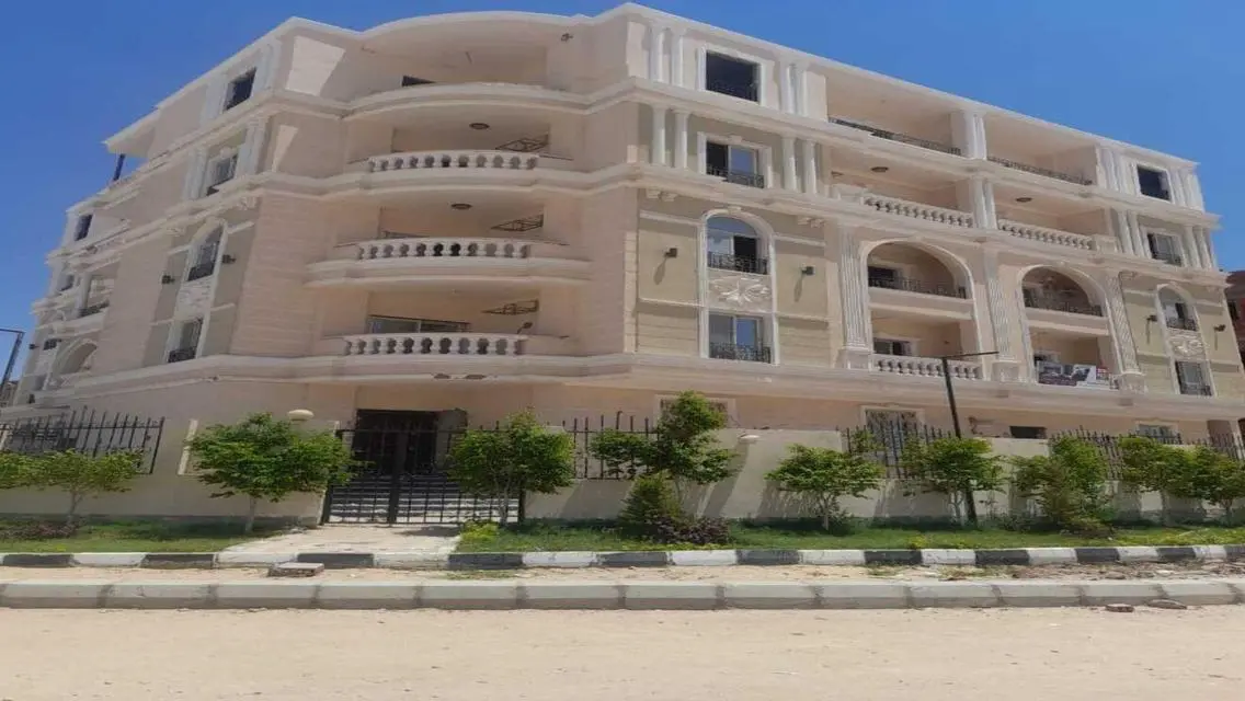 فيلا فاخرة مع مسبح خاص وحديقة خاصة