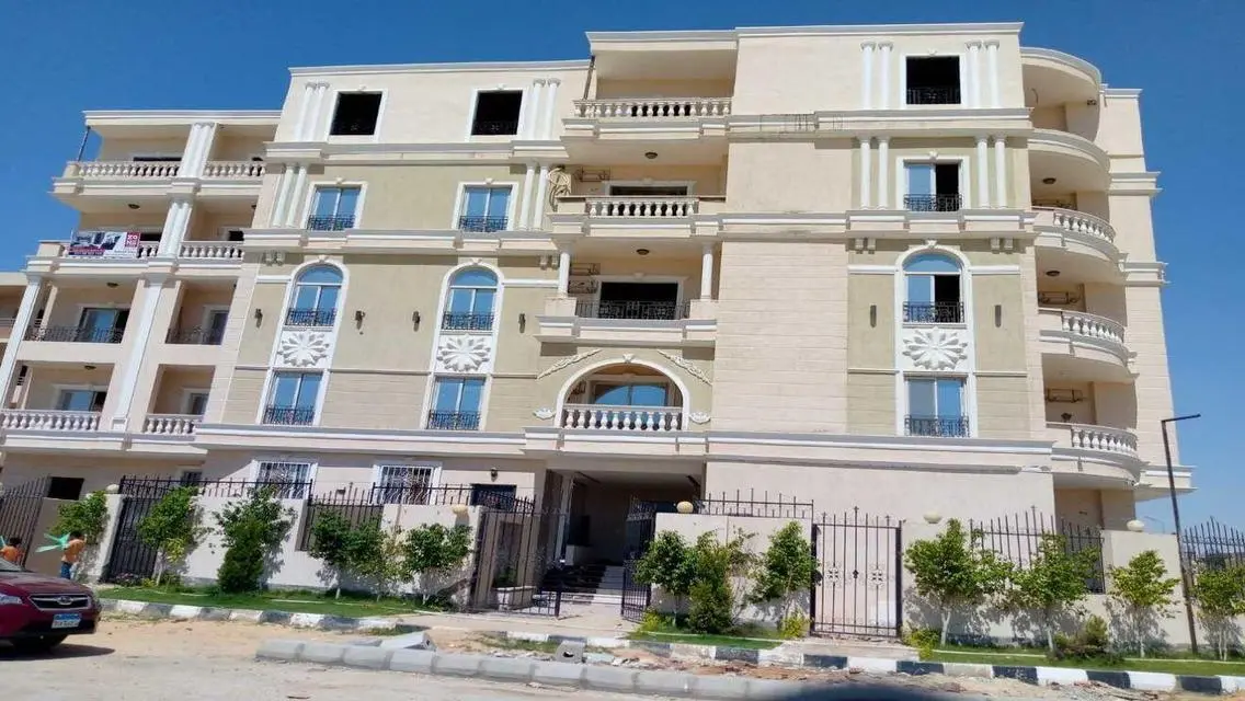 فيلا فاخرة مع مسبح خاص وحديقة خاصة
