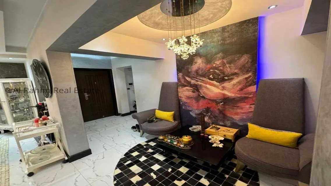 Luxurious Property with Terrace and Private Garden