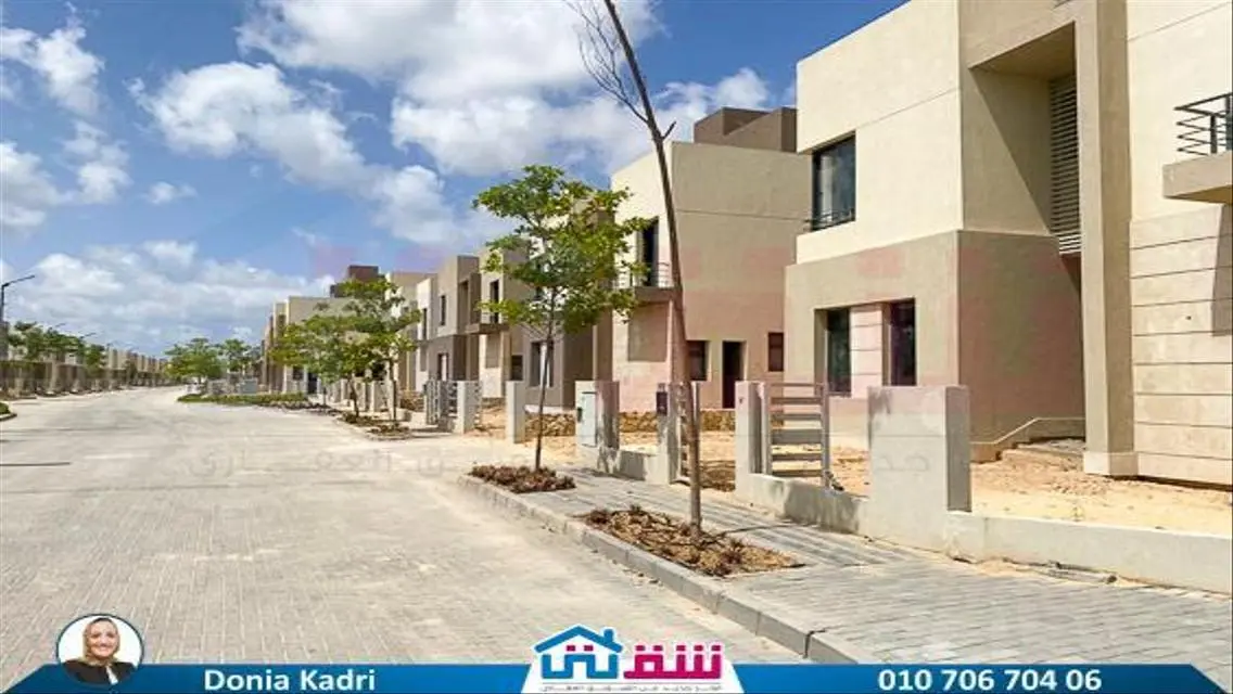 فيلا V2 مع بنتهاوس - إعادة بيع بمساحة 333 م²