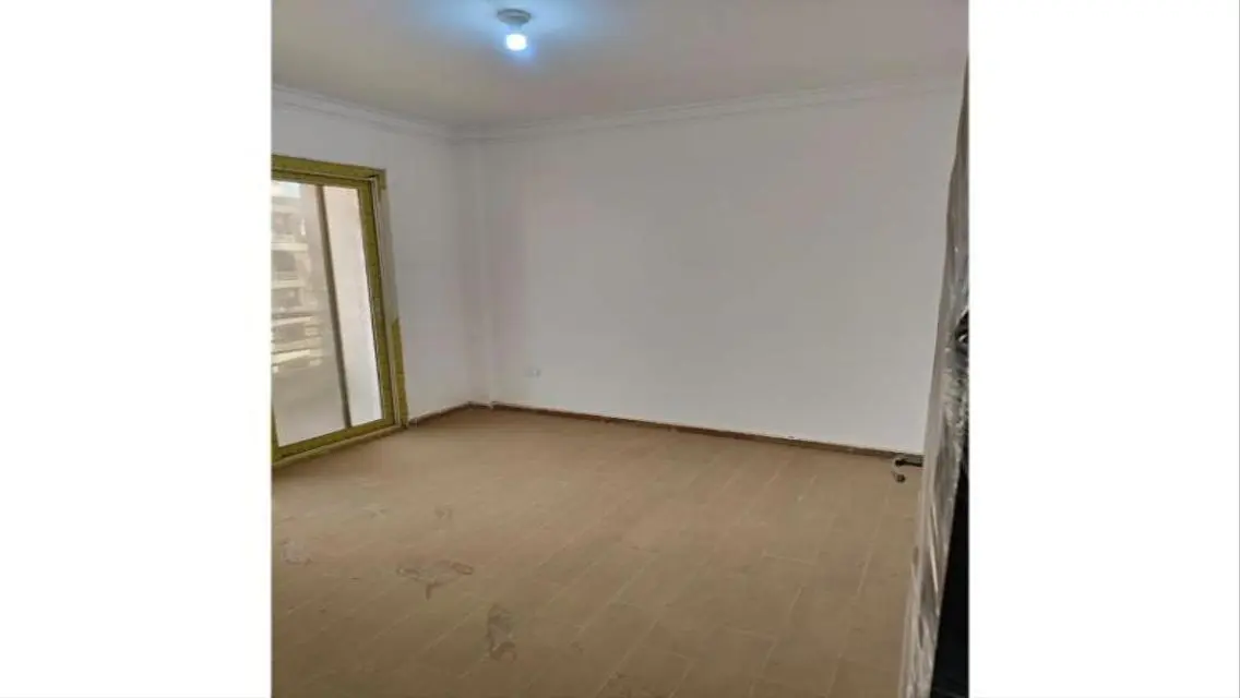 Luxury 80 m² Apartment in the Heart of the City