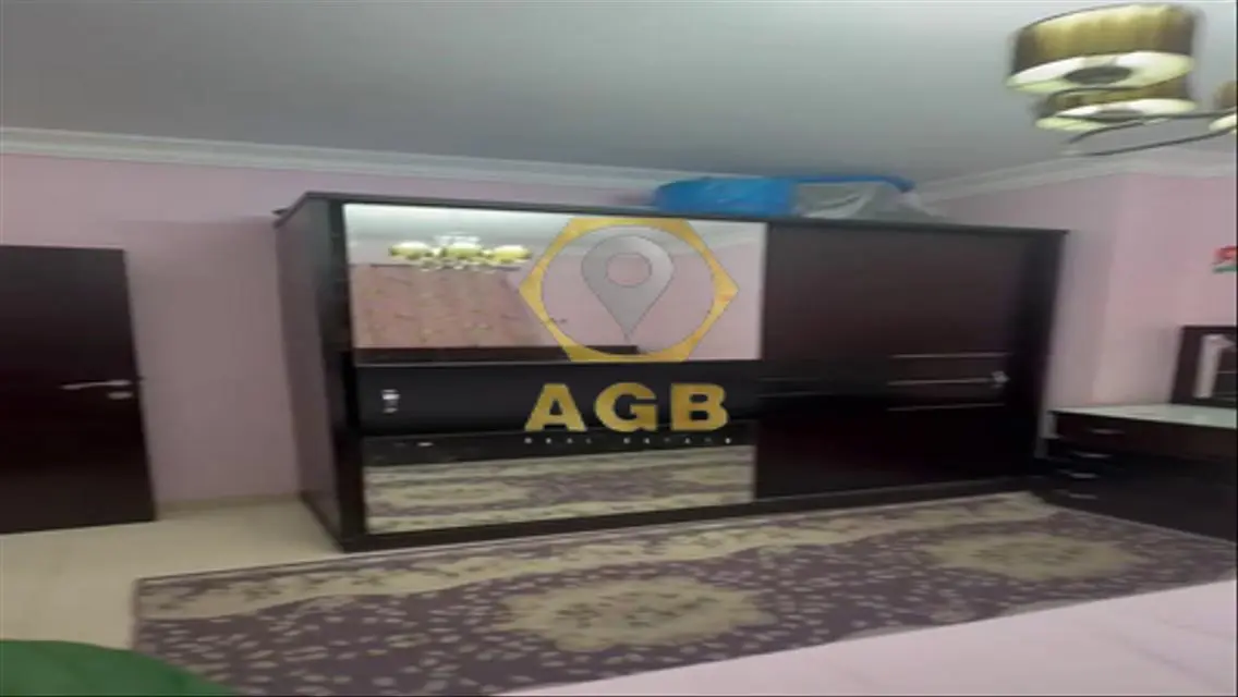 فاخرة شقة للإيجار بمساحة كبيرة