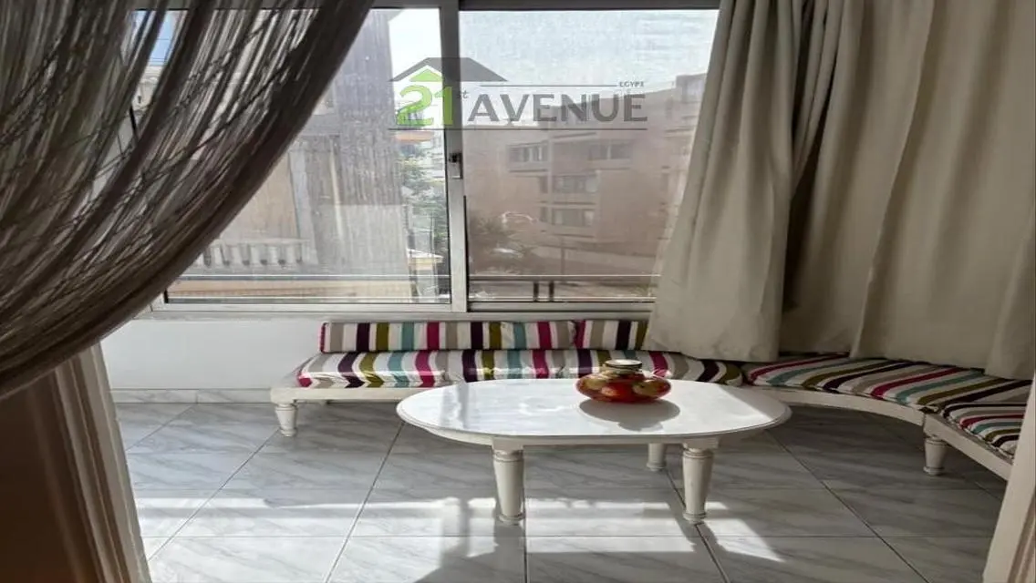 Luxury Apartment for Rent - Modern Building with Spacious Area
