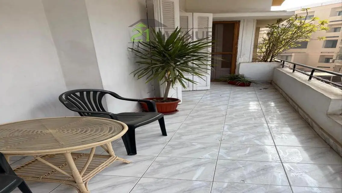 Luxury Apartment for Rent - Modern Building with Spacious Area