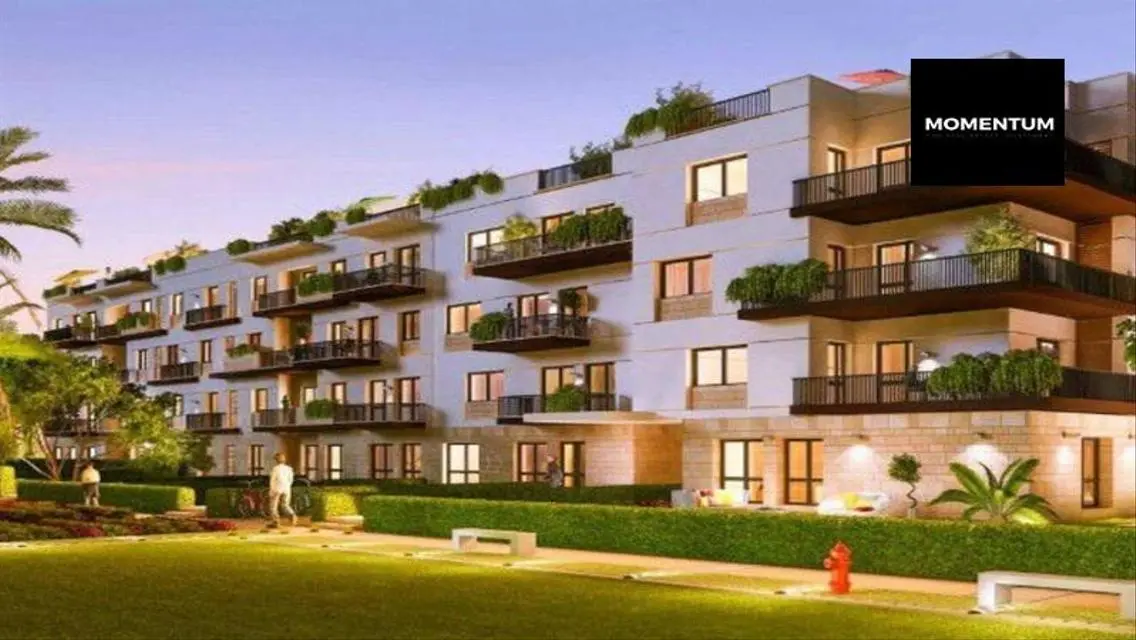 Stunning Apartment with Balcony and Security Guard