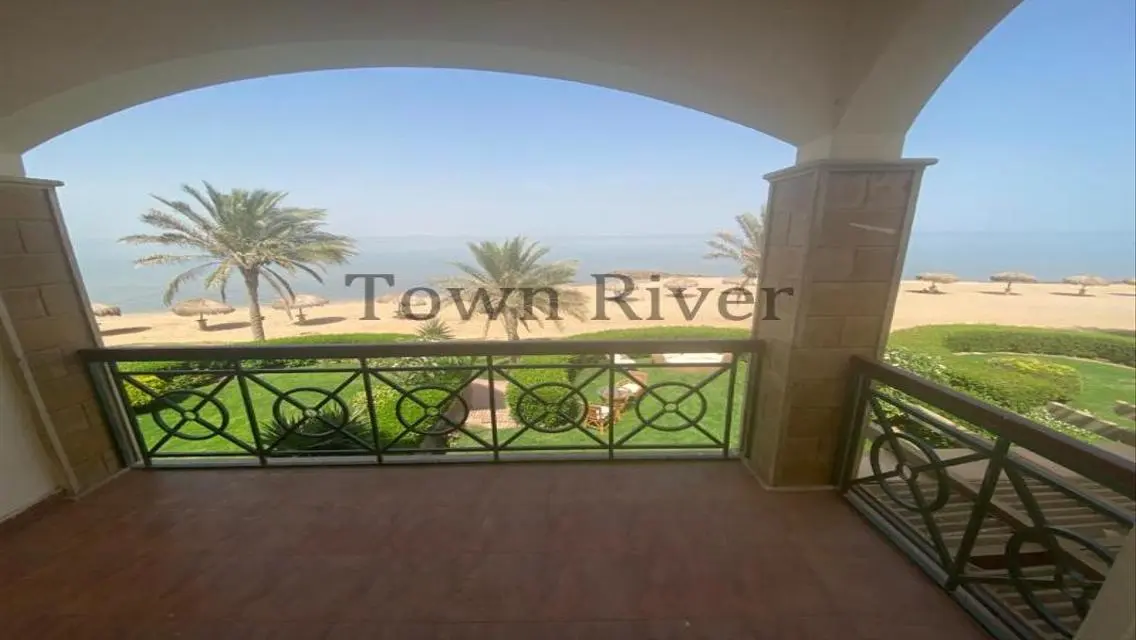 Stunning Villa with Private Garden and Community Pool for Sale