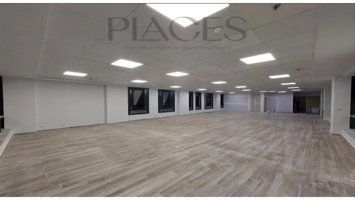Modern Office for Sale with Spacious Design
