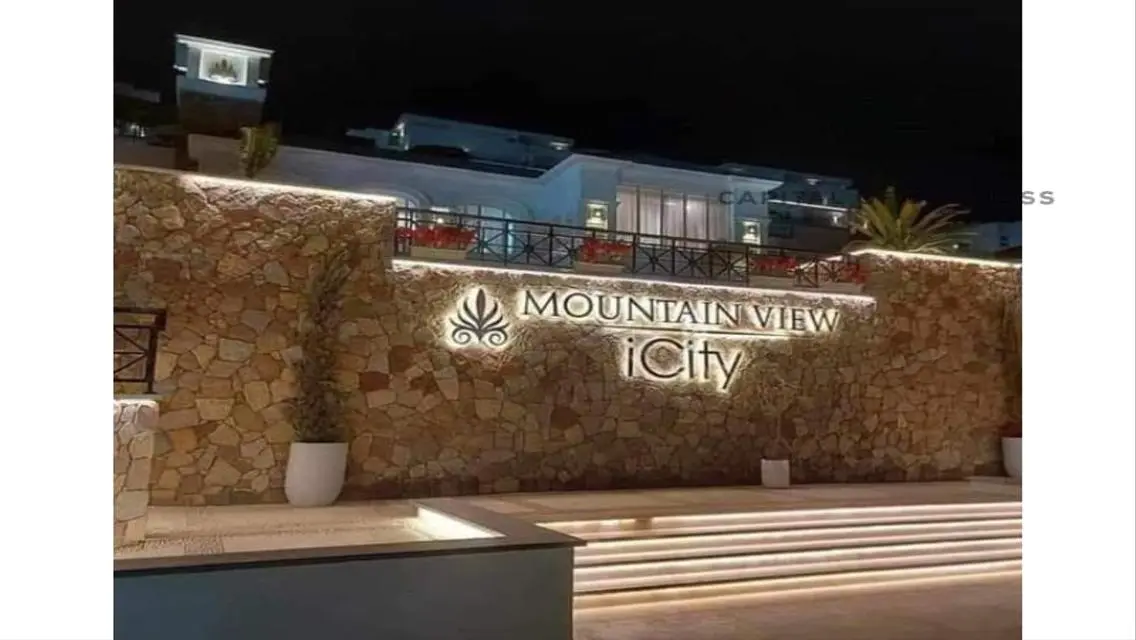 Luxurious Apartment in MV-I City - 4 Bedrooms with Stunning View