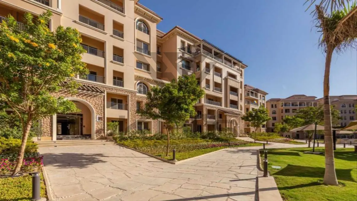 Luxurious Apartment for Sale on 90 Avenue