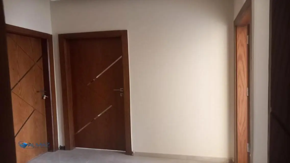 Stylish Apartment for Rent at E8512-B-230-3-2-18
