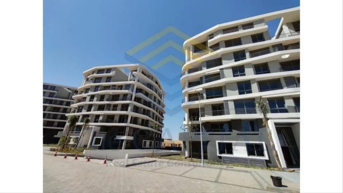 Comfortable Apartment with Balcony and Shared Pool