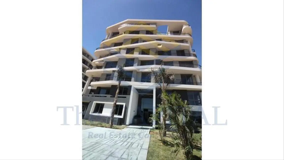 Comfortable Apartment with Balcony and Shared Pool