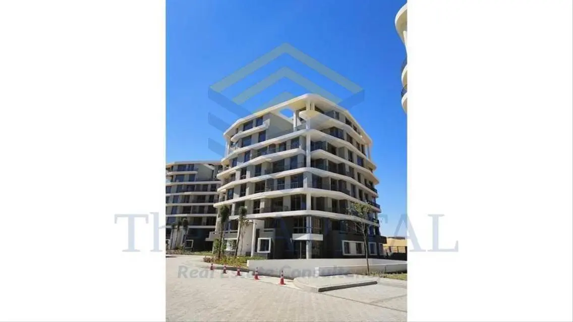 Comfortable Apartment with Balcony and Shared Pool