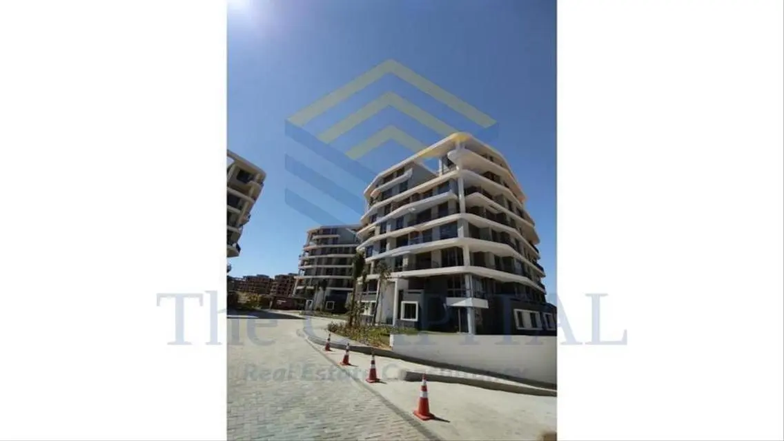 Comfortable Apartment with Balcony and Shared Pool