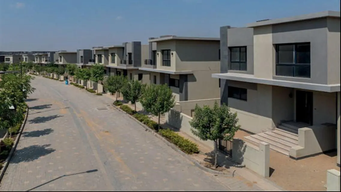 Luxury Apartment with Stunning View at Club Park