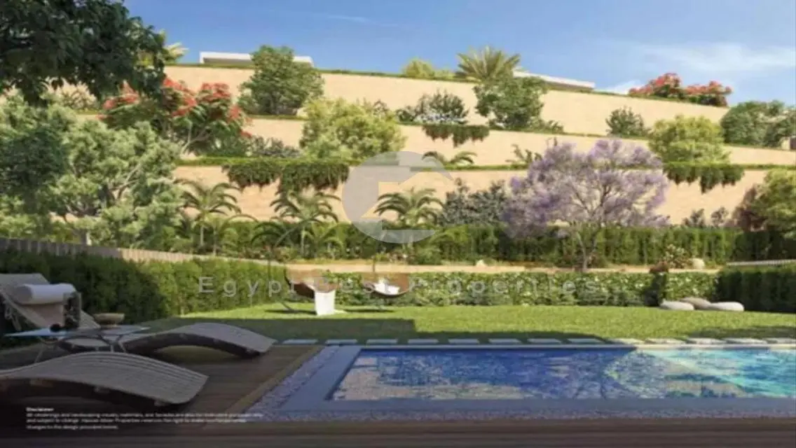 Luxury Home with Private Garden and Pool