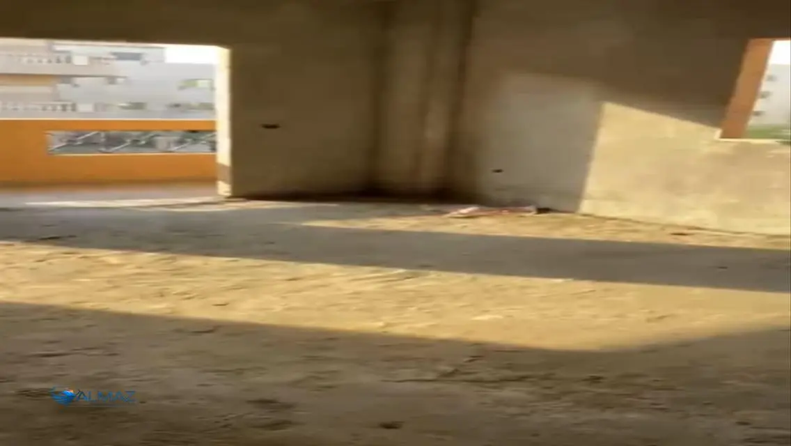 شقة فاخرة مع شرفة وحارس أمن