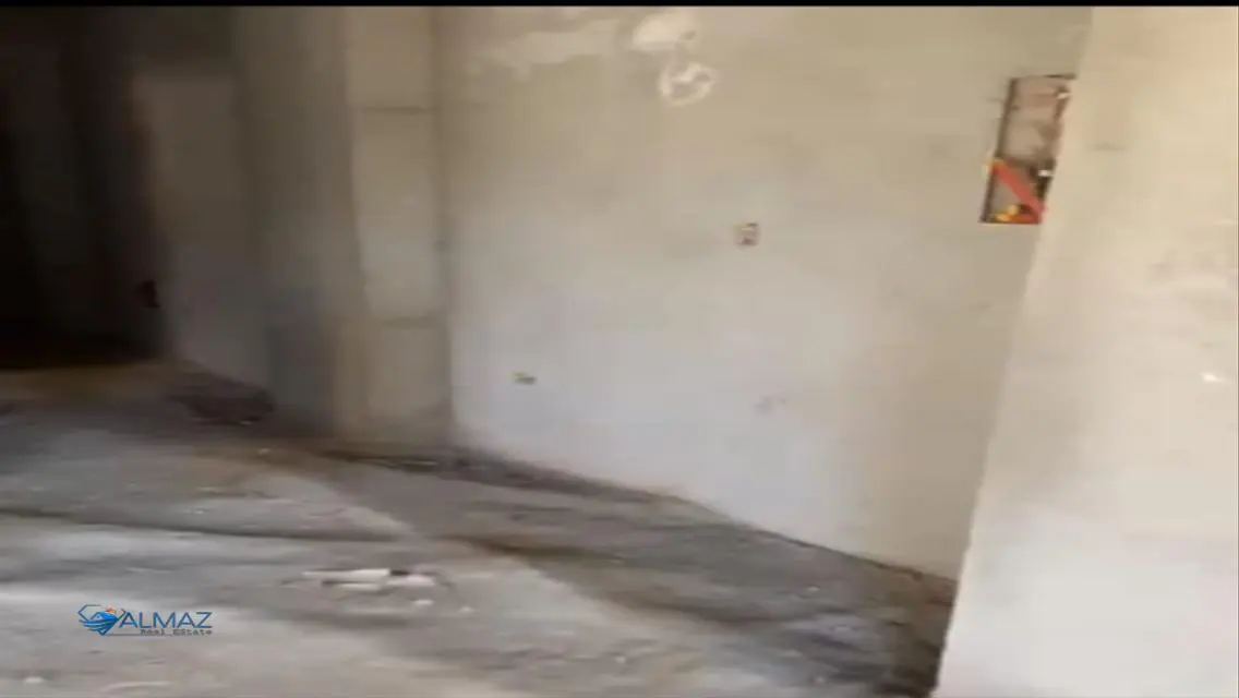 شقة فاخرة مع شرفة وحارس أمن