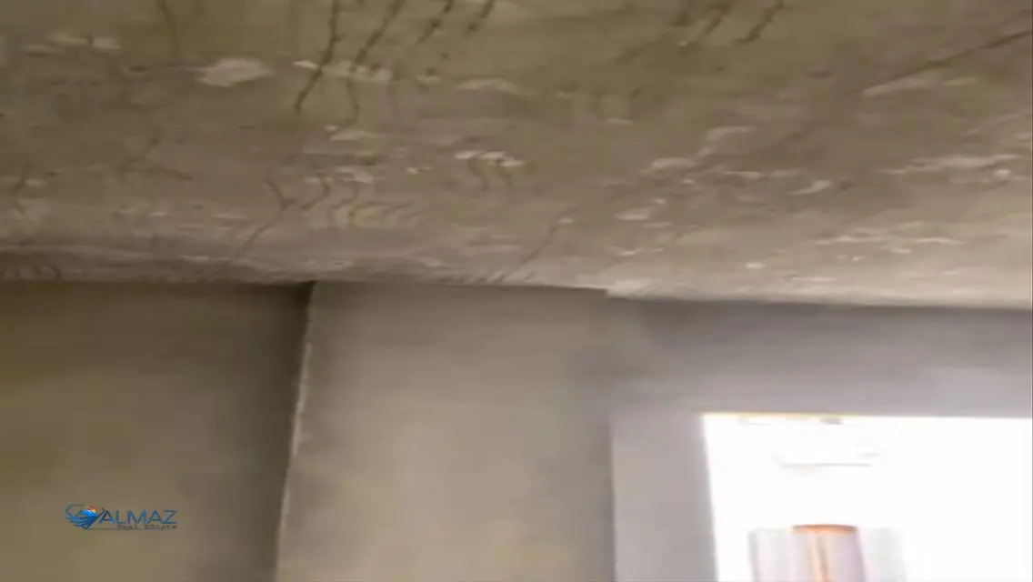 شقة فاخرة مع شرفة وحارس أمن