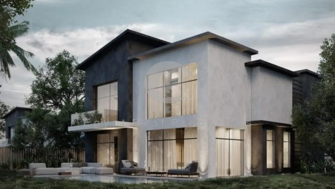 Luxury Villa with Spacious Area and Private Pool