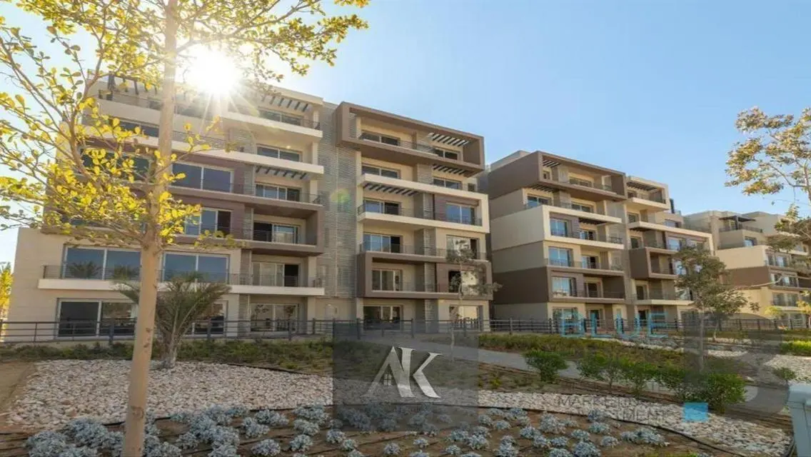 Luxury Apartment with Spacious Layout in the Heart of the City