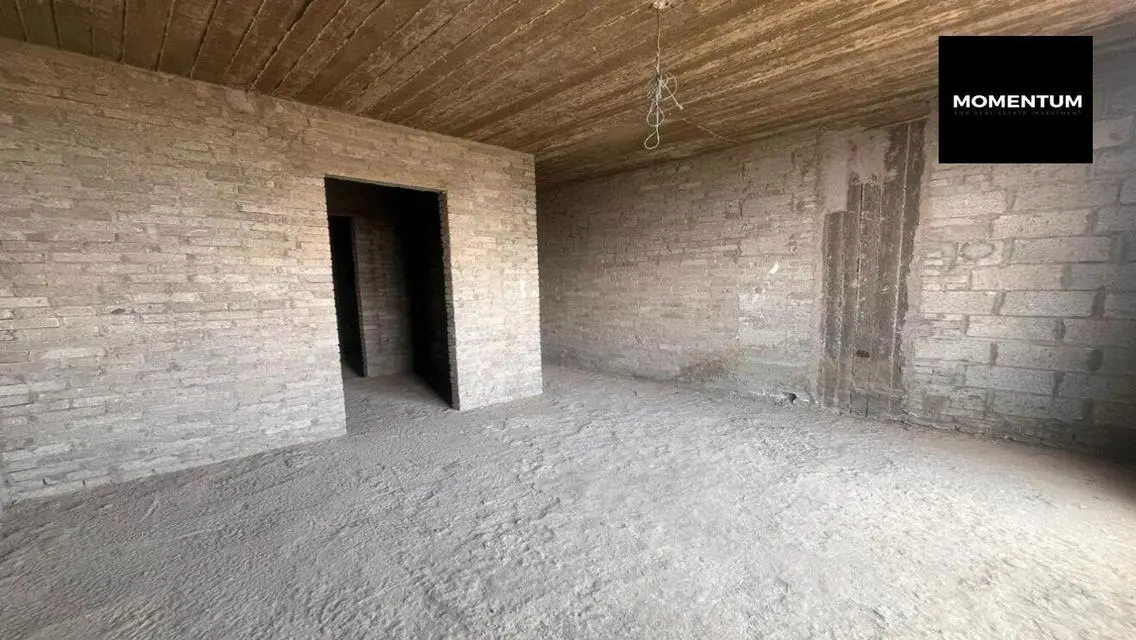 شقة فاخرة للبيع في دونيا