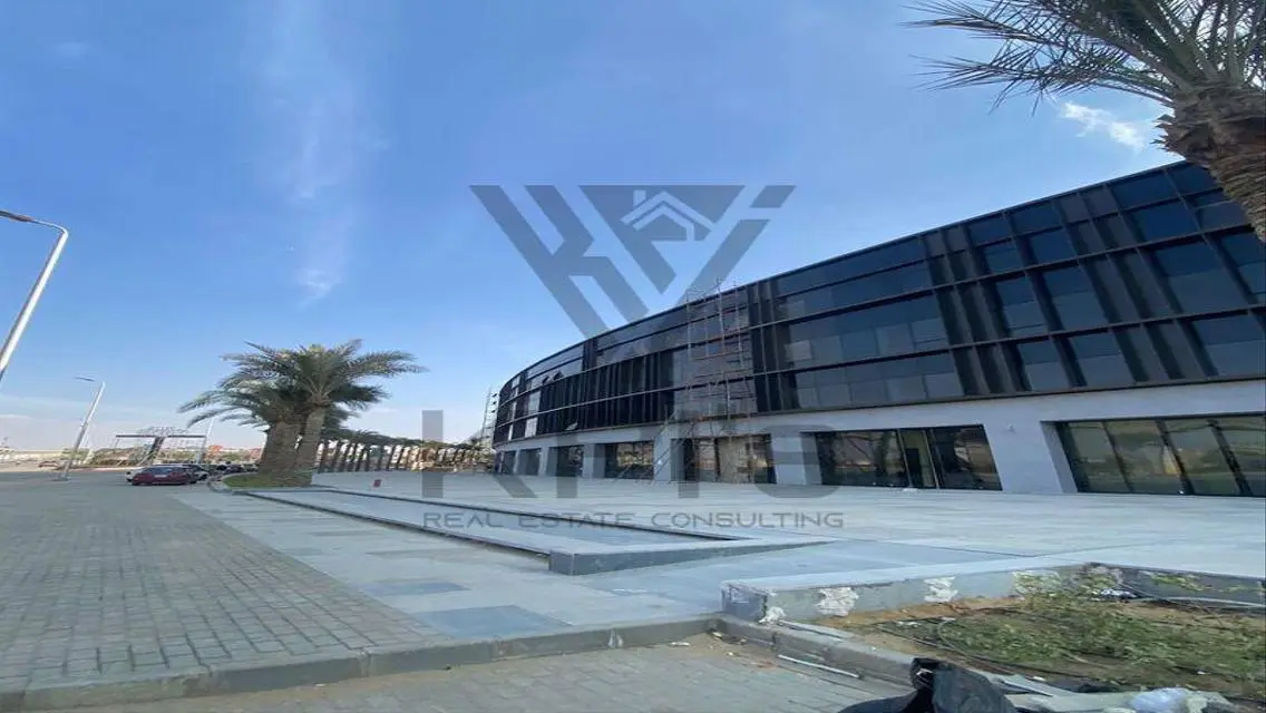 Luxury Apartment in The MarQ - New Cairo