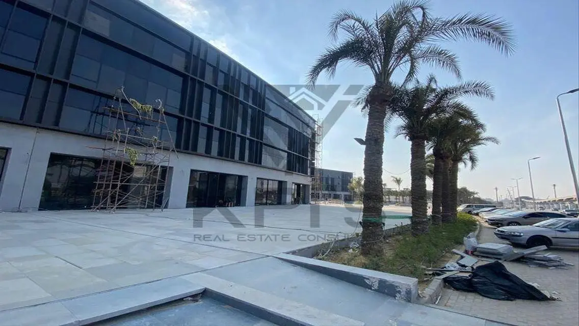 Luxury Apartment in The MarQ - New Cairo