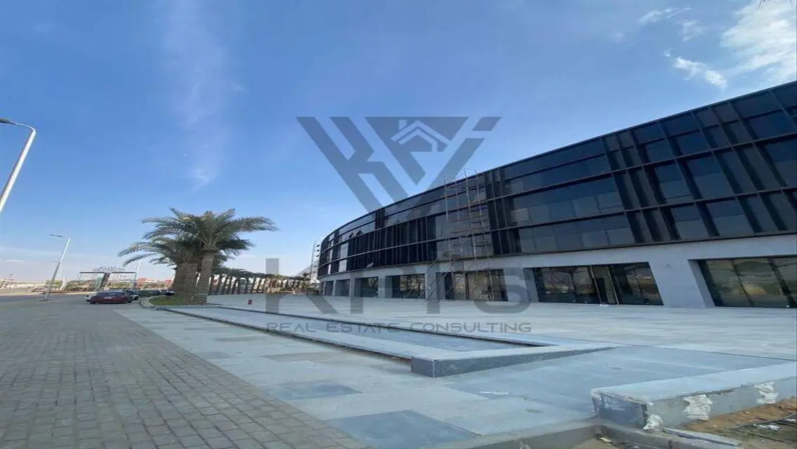 Luxury Apartment in The MarQ - New Cairo