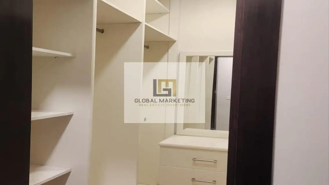 Luxurious Property for Sale - 4424 Meters