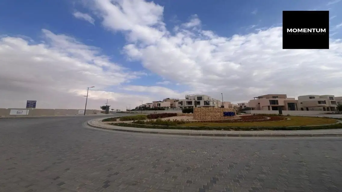 Stunning Apartment in Dunya with Balcony and Security Guard