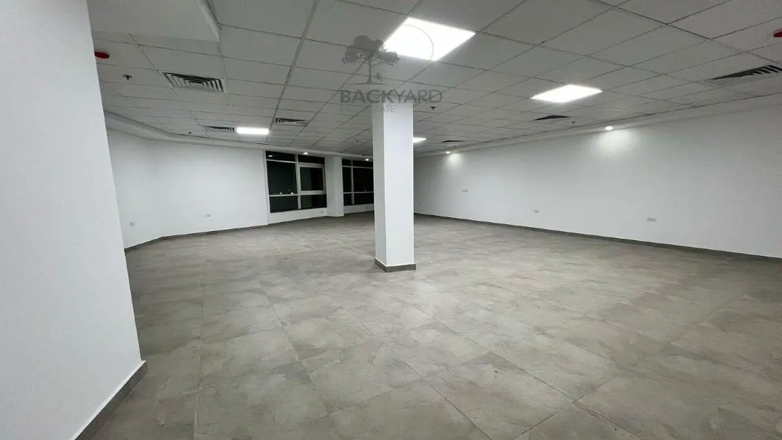 Exclusive Property with 143 Square Meters