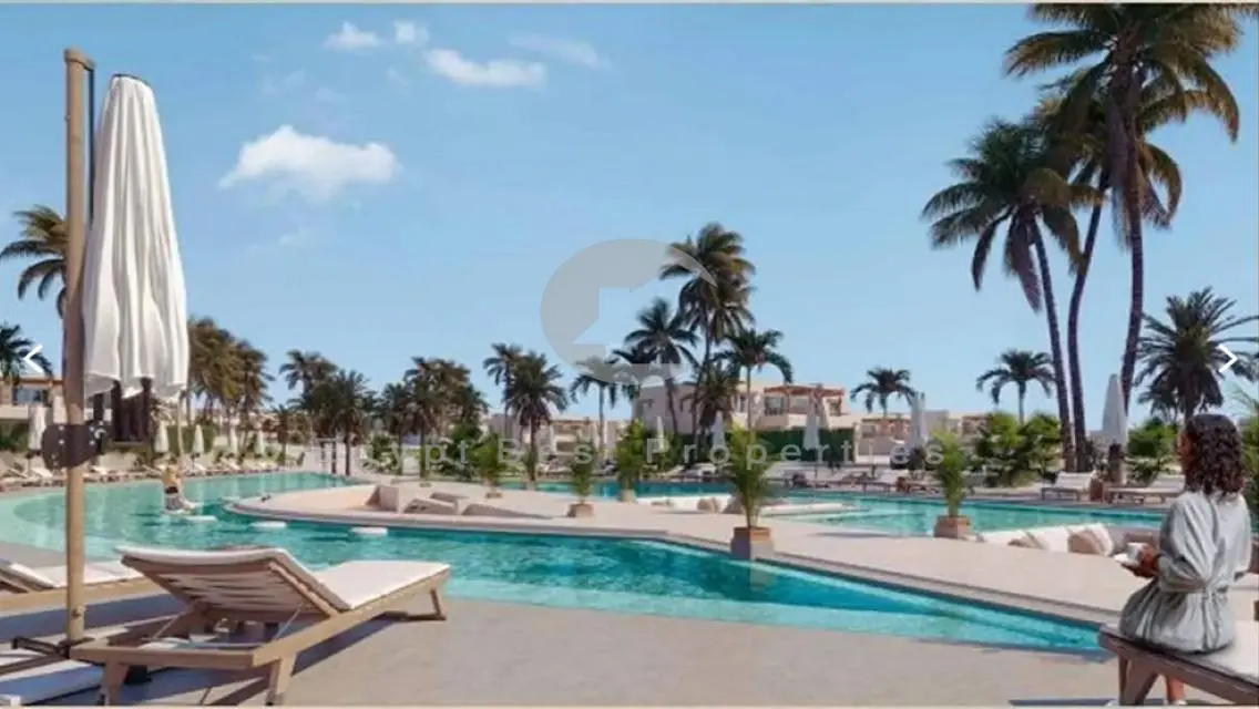 Luxury Villa for Sale with Private Garden and Pool