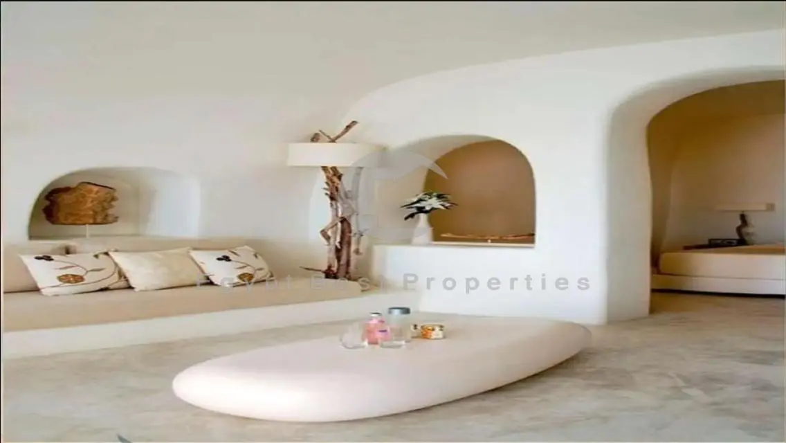 Luxury Villa for Sale with Private Garden and Pool