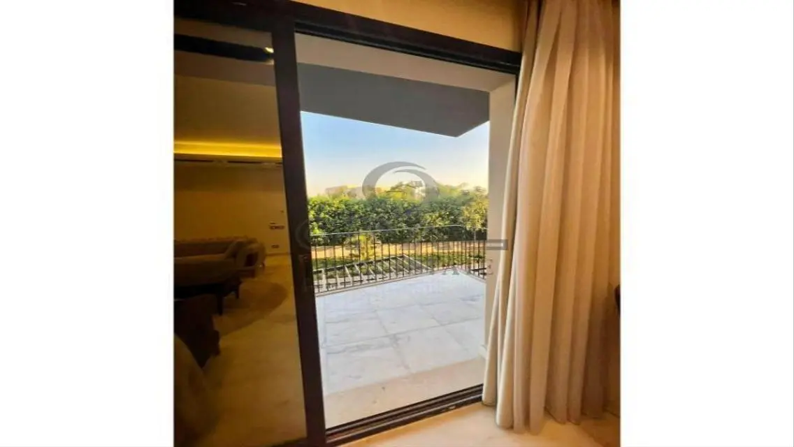 Furnished Apartment in West Beverly Hills Area - 200 m²
