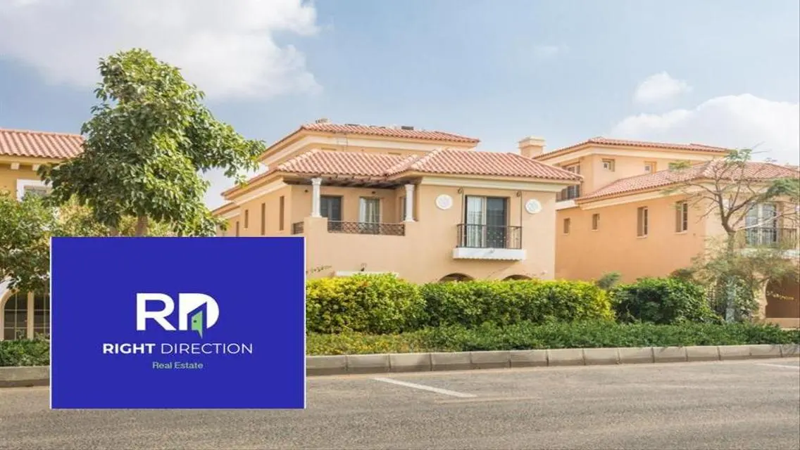 Luxury Villa Overlooking Lakes at a Great Price