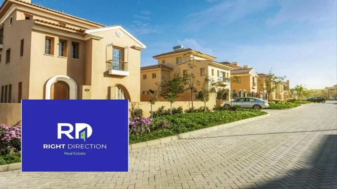 Luxury Villa Overlooking Lakes at a Great Price