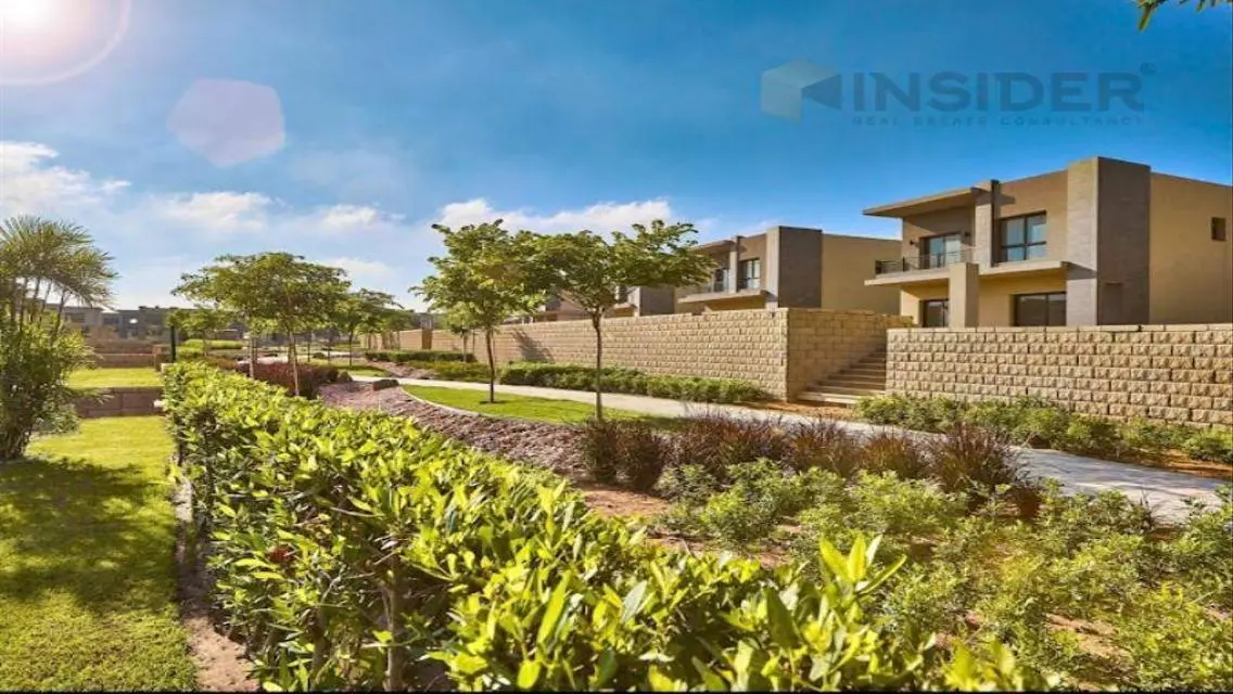 Stunning 3-Bedroom Apartment with Scenic Views