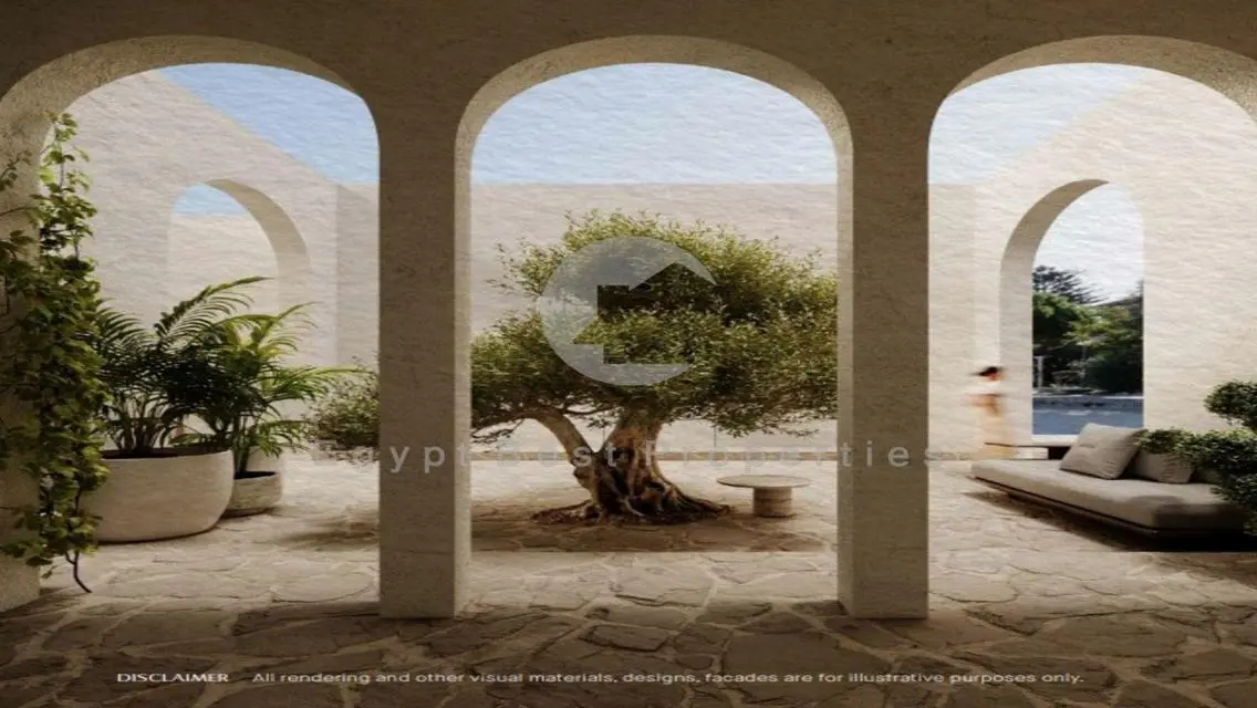 أكبر قصر في لاغون أوجامي بإطلالة على البحر