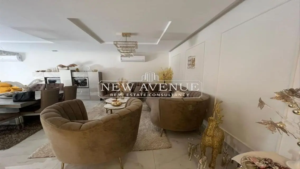 Luxurious Villa with Private Garden and Shared Pool for Rent